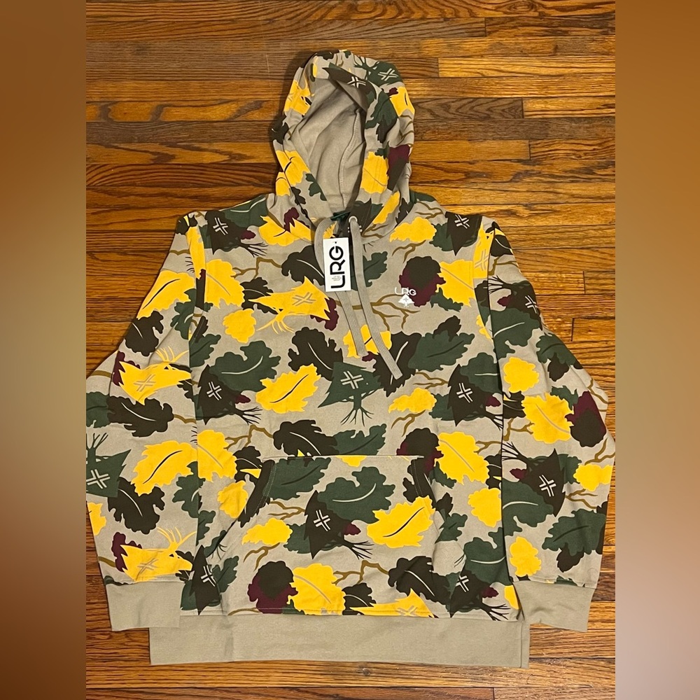 NWT LRG Leaf Peeping Camo Pullover Hoodie Men’s Medium Khaki